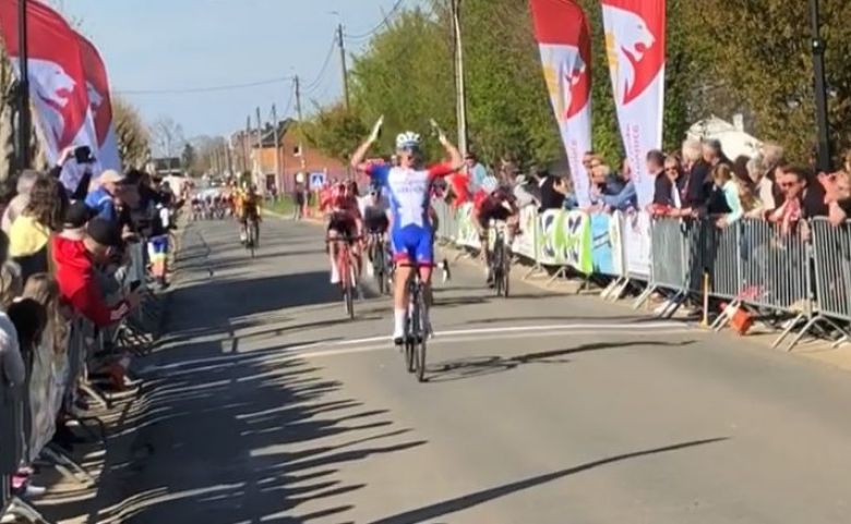 Liège-Bastogne-Liège - Romain Grégoire gagne en Espoirs, Leclainche 3e !
