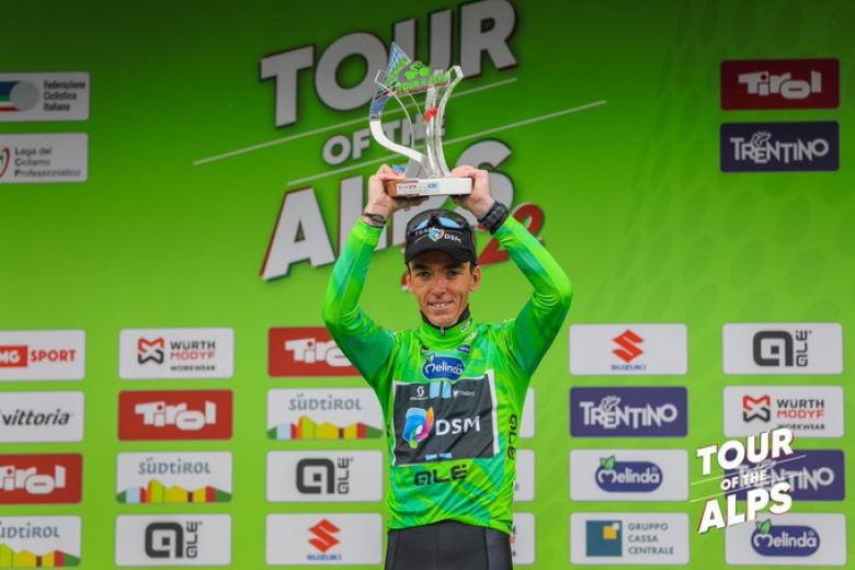 Tour d'Italie - Romain Bardet leader du Team DSM, Arensman en soutien