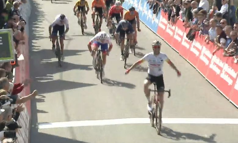 Tour de Bretagne - Johan Le Bon remporte la 2e étape, Plowright 2e