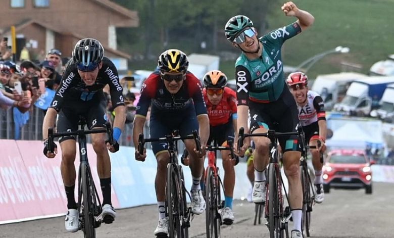 Tour d'Italie - Hindley la 9e étape, Bardet 2e, Lopez en rose... Yates KO