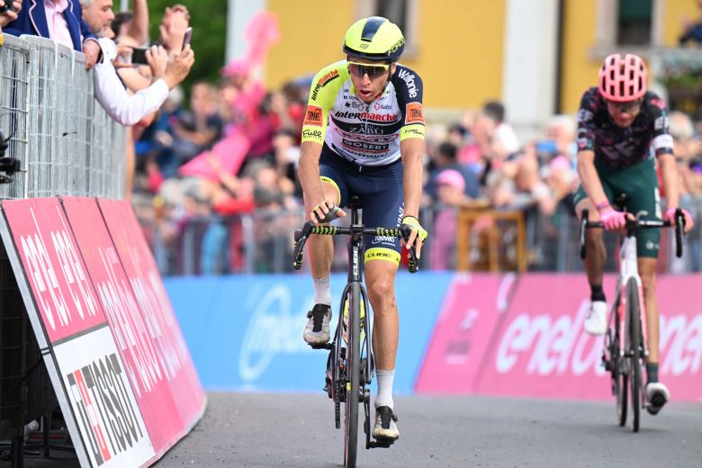 Tour d'Italie - Jan Hirt : «Beaucoup d'énergie pour le général»