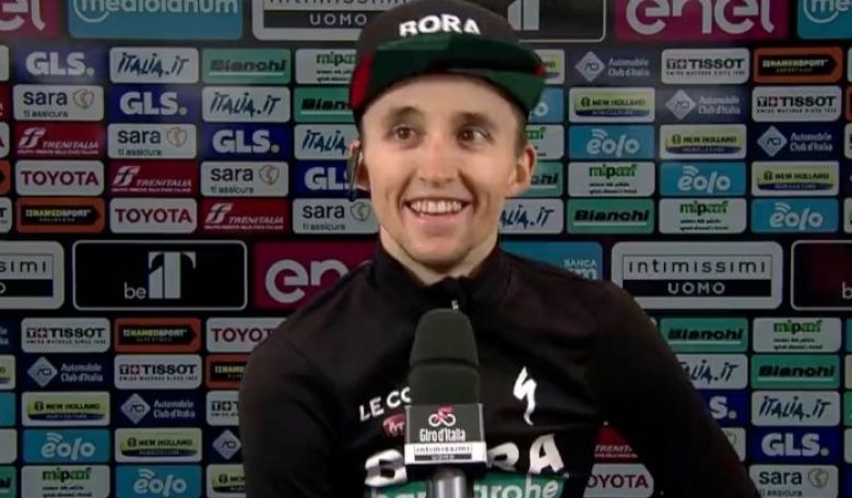 Tour d'Italie - Jai Hindley : «Je mourrai pour garder ce Maillot Rose»