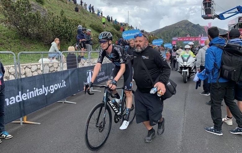 Tour d'Italie - Thymen Arensman : «Tout le monde me regardait»