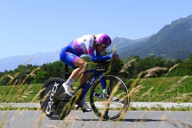 Tour de Suisse - La 2e étape et le maillot pour Kristen Faulkner