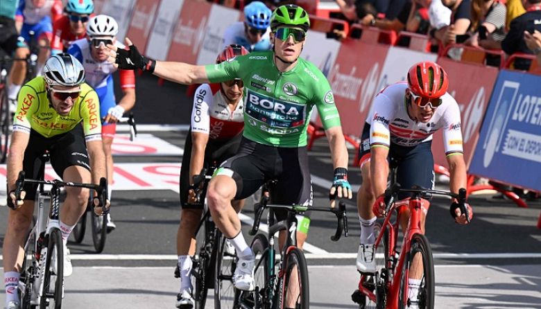 Tour d'Espagne - Sam Bennett la 3e étape, Coquard 4e, Affini leader !