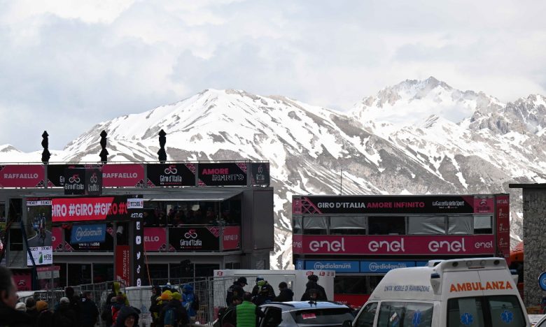 Ciclismo.  Giro d’Italia – Il Gran San Bernardo impervia, percorso modificato