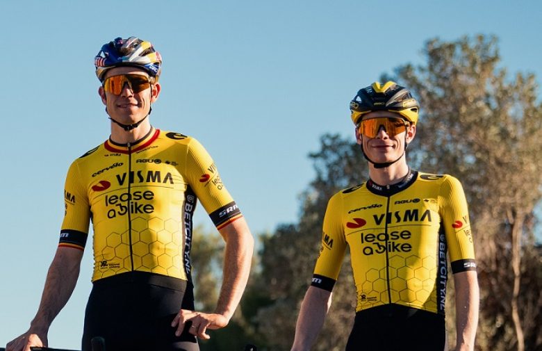 Route - Le Team Visma | Lease a Bike a son maillot pour la saison 2024