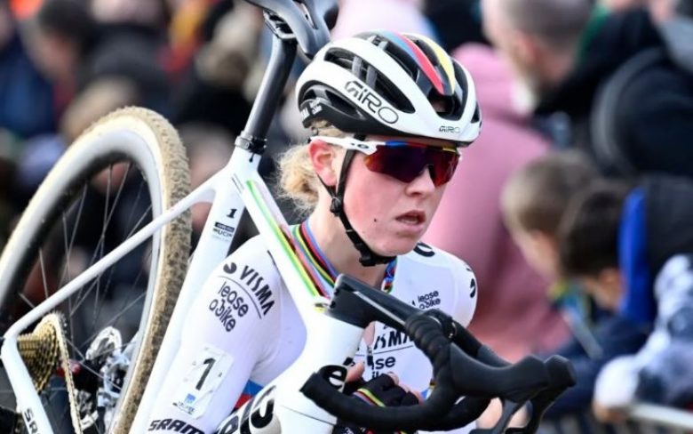 Cyclo-cross - Fem van Empel part en stage, retour prévu fin janvier