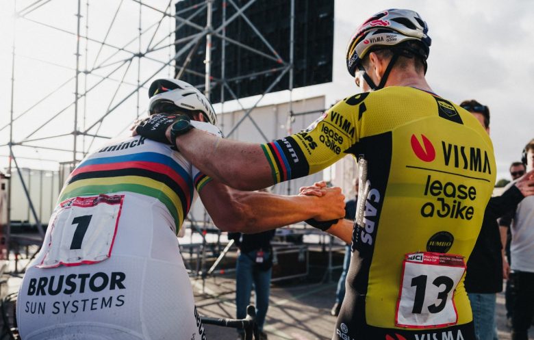 Cyclo-cross - CDM - Van Aert : «Van der Poel était très fort... dommage»