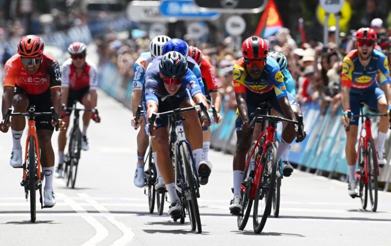 Cadel Evans Race - Laurence Pithie à la photo-finish, Axel Mariault 6e