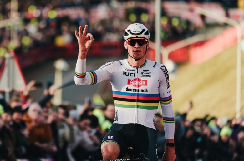 Mathieu van der poel s'impose encore à Hoogerheide !