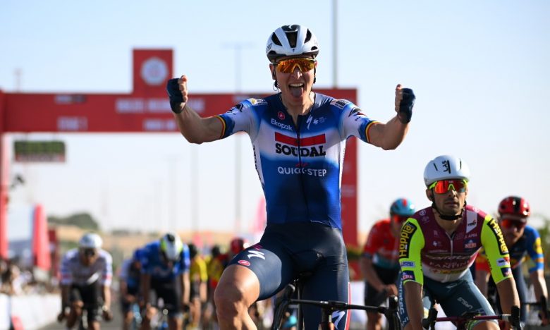 UAE Tour - Tim Merlier la 1ère étape... grosse chute et chaos dans le final