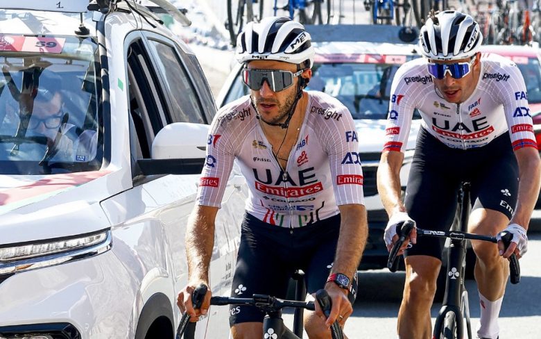 UAE Tour - Adam Yates victime d'une commotion cérébrale après sa chute