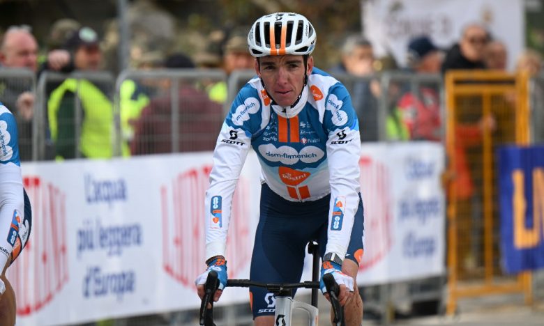 Tirreno-Adriatico - Chute, commotion cérébrale... Romain Bardet abandonne
