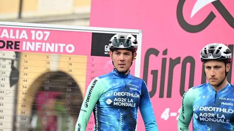 Giro.  Giro d’Italia – Ben O’Connor e Damien Touzé, nessuna frattura dopo la caduta