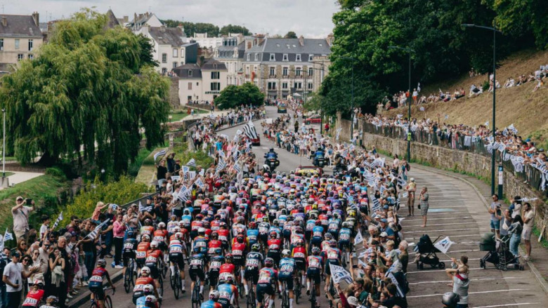 Tour de France Femmes - La startlist complète du Tour... déjà huit abandons #TDFF2026 #WatchTheFemmes #PFP #Vollering #TV