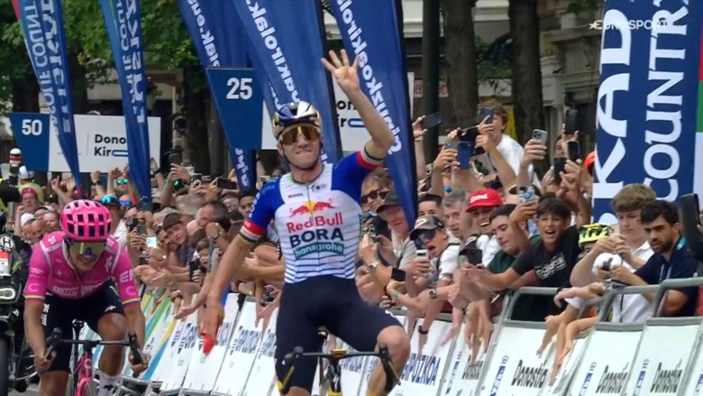 Clasica San Sebastian - Et de 4 pour Remco Evenepoel ! Désormais recordman absolu #Klasikoa2026 #Evenepoel #rbh #rbhprocycling #TV 