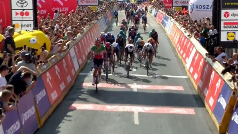 Tour de Pologne - Jonathan Milan devance Paul Magnier sur la 1ère étape #TdP2026 #TourdePologne #Magnier #Milan #Sprint