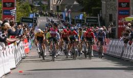 Tour de Bretagne - Antonin Souchon la 6e étape au sprint, Matys Grisel battu