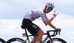 Tour d'Italie - Tadej Pogacar : «Peu de coureurs y sont parvenus...»