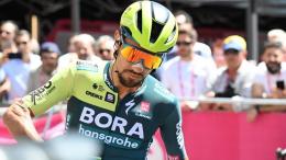 Tour d'Italie - Daniel Felipe Martinez, 2e : «J'ai été poussé à la limite»