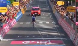 Tour d'Italie - Un immense Julian Alaphilippe s'offre la 12e étape du Giro