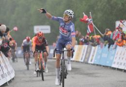 Tour de Norvège - Axel Laurance la 2e étape et leader, Thibau Nys coince
