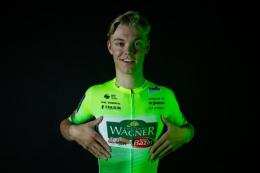 Route - L'équipe Wagner-Bazin WB dévoile un maillot flashy pour 2025