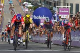 Baloise Ladies Tour - Charlotte Kool s'offre la 1ère étape et le maillot jaune !