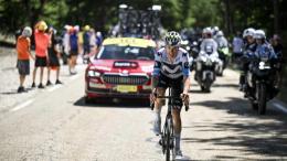 Tour de France - Touché au genou, Enric Mas abandonne sur la 18e étape