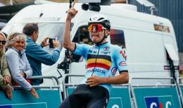 Tour de l'Avenir - Jarno Widar mate Paul Seixas sur la 5e étape, Decomble leader