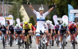 La Choralis Fourmies - Lorena Wiebes n'en finit plus de gagner... Verhulst-Wild 3e