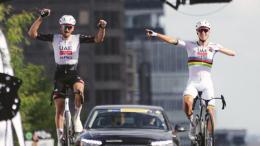 GP de Montréal - Tadej Pogacar, grand seigneur... il a offert la victoire à McNulty