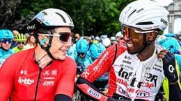 Route - Fusion Lotto - Intermarché... vente, dette et équipe à 30 coureurs