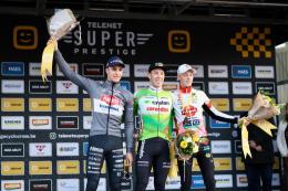 Superprestige - Le podium de la 3e manche de Superprestige de cyclo-cross à Niel