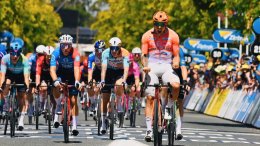 Tour Down Under - Sam Welsford, la 3e étape sous la grosse chaleur… Jay Vine leader