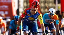 UAE Tour - Jonathan Milan, la 4e étape devant Ethan Vernon... et son frère Matteo