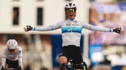 Omloop Nieuwsblad - Demi Vollering bat Kasia Niewiadoma sur l'Omloop !