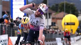 Trofeo Alfredo Binda - Karlijn Swinkels règle Anna van der Breggen