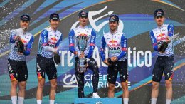 Tirreno-Adriatico - Giulio Pellizzari : «Rouler à côté de Roglic, c'est incroyable»