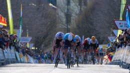 Tour de Catalogne - 4e étape raccourcie... Ethan Vernon devant Dorian Godon !