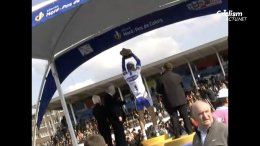 Paris-Roubaix - Avec Tom Boonen, Fabian Cancellara, coulisses du Paris-Roubaix 2008