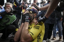 Paris-Roubaix - Richard Plugge : «Van Aert m'a dit : »Si c'est un sprint...«