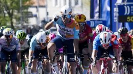 Tour d'Italie - NSN vise les victoires d'étapes avec Ethan Vernon et Corbin Strong