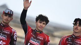 Tour d'Italie - Lotto-Intermarché vise le premier maillot rose avec Arnaud De Lie