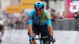 Tour d'Italie - Chute dans le final et Davide Ballerini remporte la 6e étape