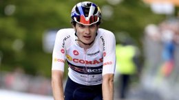 Tour d'Italie - La contre-performance de Giulio Pellizzari expliquée... une maladie