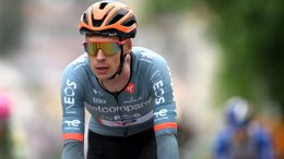 Tour d'Italie - Thymen Arensman : «J'ai gaspillé un peu d'énergie sur le Blockhaus»