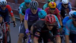 Tour d'Italie - Un coureur exclu du Giro d'Italia pour avoir donnée un coup de tête