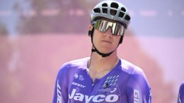 Tour d'Italie - Pascal Ackermann quitte le Giro, la Jayco AlUla se retrouve à cinq